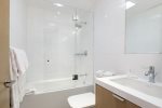 Bathroom - Fasching Haus Condominiums - 390 3 Bedrooms